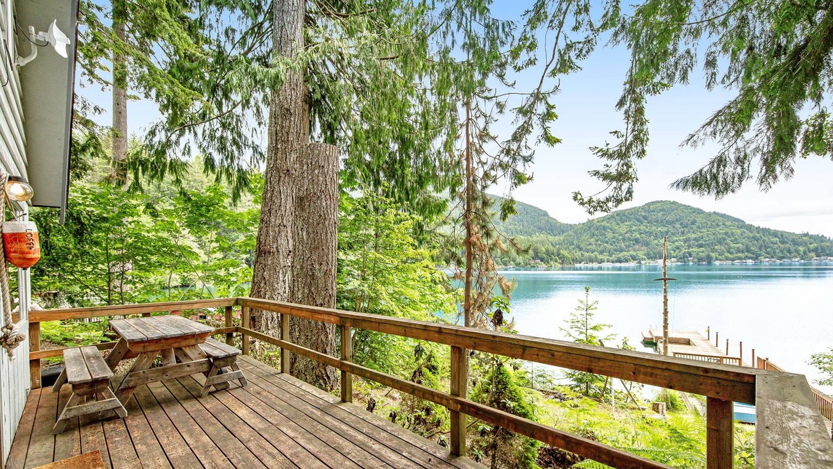 Port Angeles House | Rustic, off-the-grid lakefront home with private dock & woodstove - dog-friendly