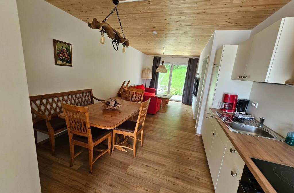 Landau an der Isar Apartment | Rustikale Ferienwohnung auf Rups Hof