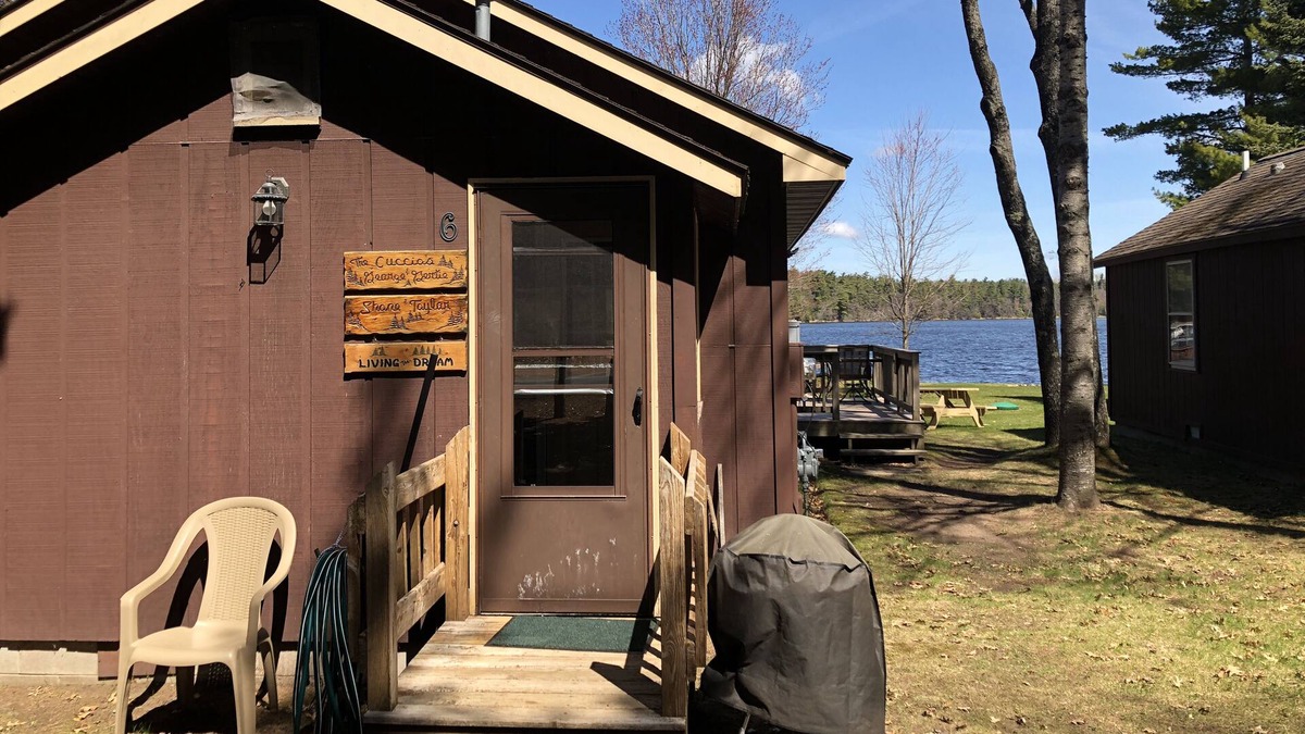 St Germain Cabin | Rustling Pines #6 Living the Dream