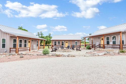 Wimberley House | RusTx Ranch Cottage Group 7-9