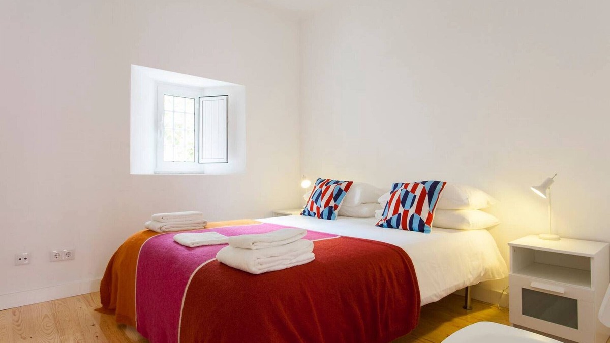 Sao Bento Apartment | São Bento · Cool Tailor Made 2 Bedroom Apartment