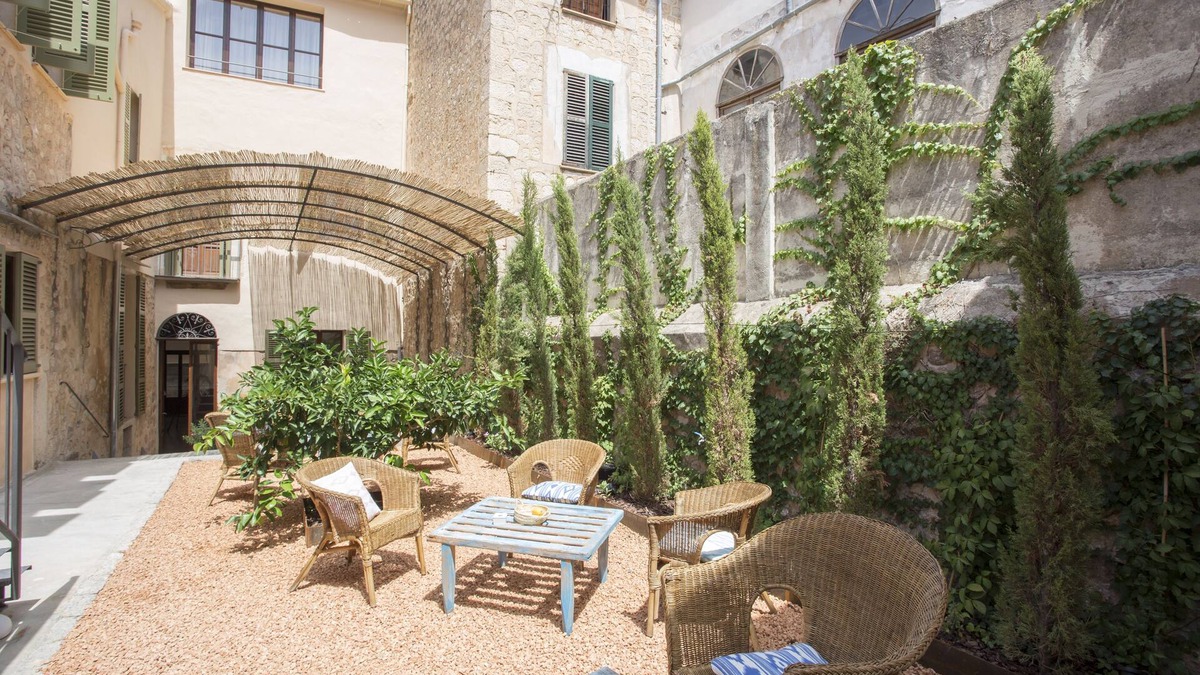 Soller House | SólleRooms GuestHouse