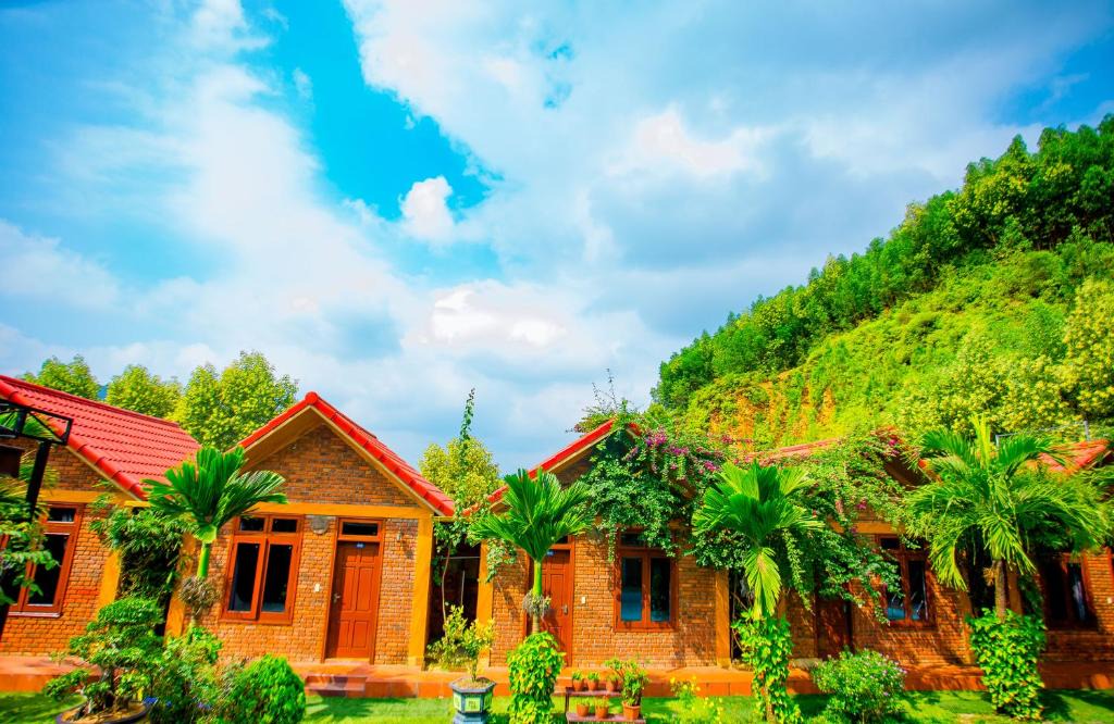 Son Trach House | Sườn Đồi Homestay