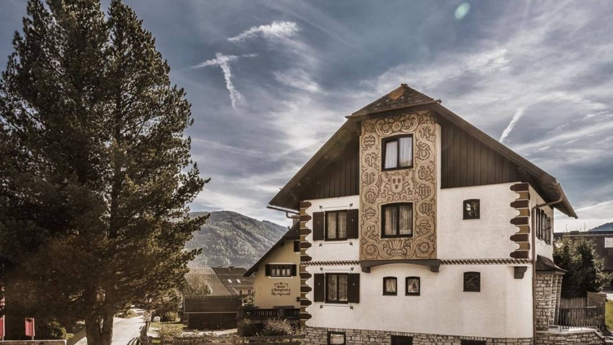Mauterndorf House | s'Lüftenegger holiday house - holiday house/4 or more Schlafr./Shower, toilet