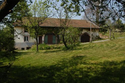 La Chapelle-devant-Bruyeres House | s'YVOUX plaît