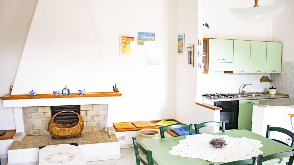 Santa Maria Navarrese Apartment | Sa Nespula Apartment 600m from the sea with veranda and wi-fi