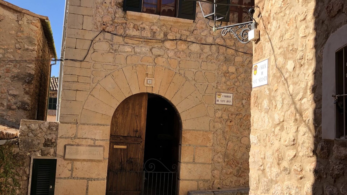 Fornalutx House | Sa Posada de Balitx - beautiful townhouse in Fornalutx