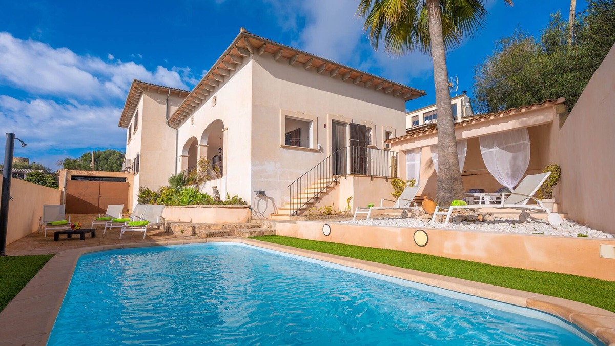 Sant Joan Villa | SA TEULERA (SANT JOAN) - Nice house with private swimming pool and free Wifi
