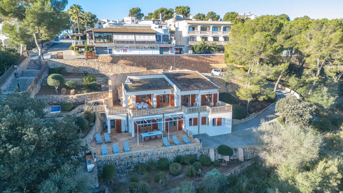 Cala Santany Apartment | Sa Trona Beach House holiday getaway with views of Cala Santanyí just steps from the beach