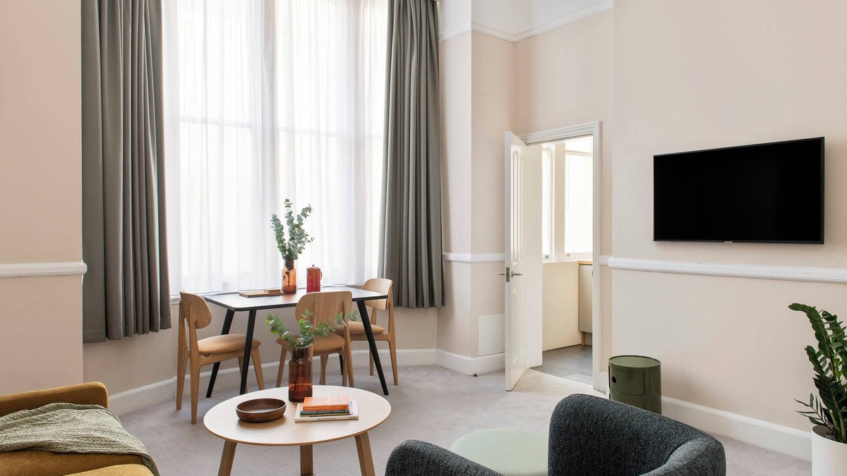 Bristol City Centre Apartment | SACO Bristol- West India House