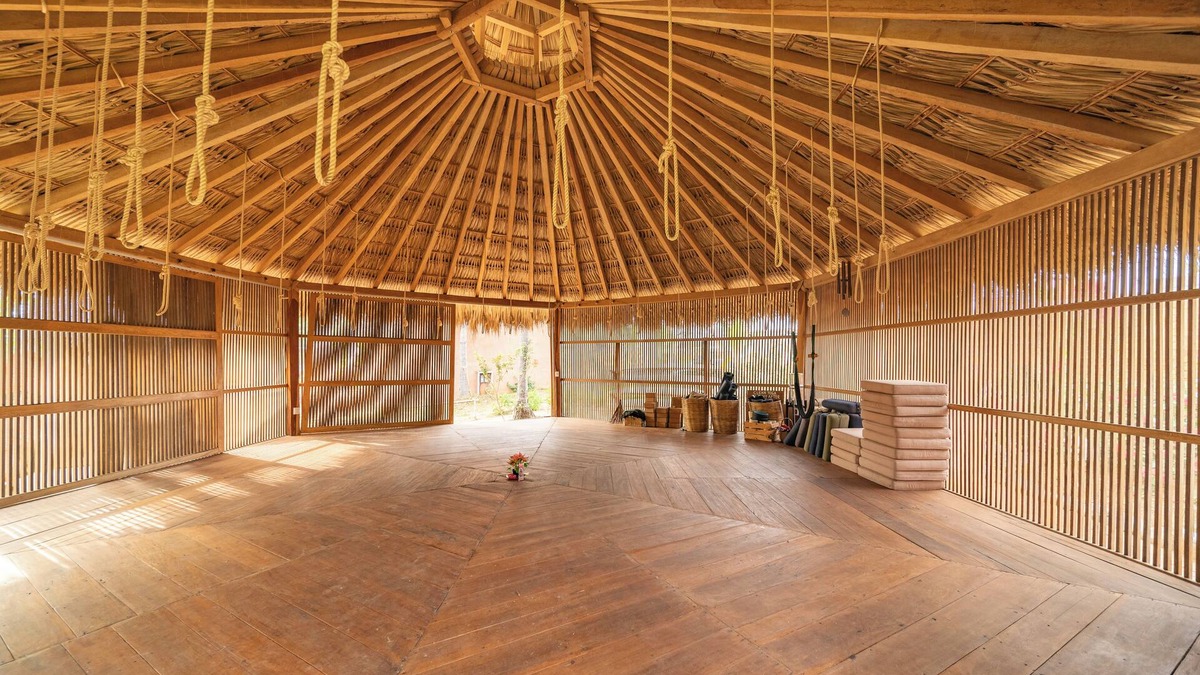 Saladita Apartment | Sacred Surf Retreat - Ice Bath, Yoga, Pool, Temple