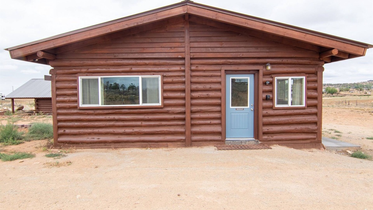 Blanding Cabin | Saddle Brook Cabin near Blanding Utah
