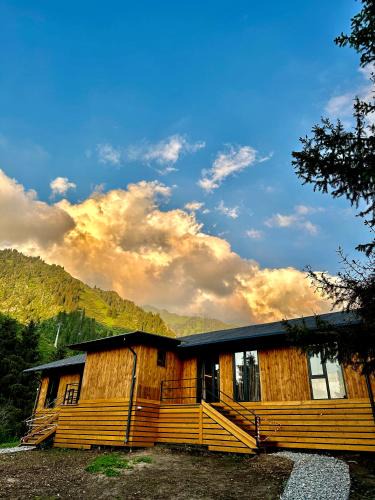 Bostandyk District Bed & Breakfast | Sadu Home