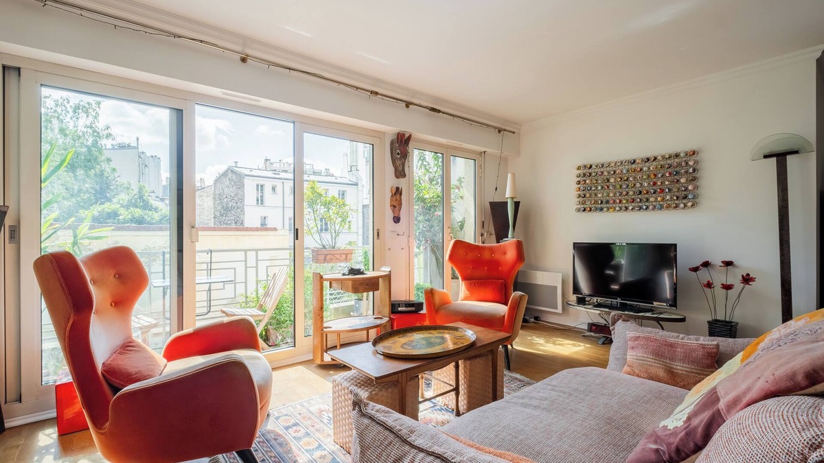 Passy Apartment | Safari Glade, by Veeve