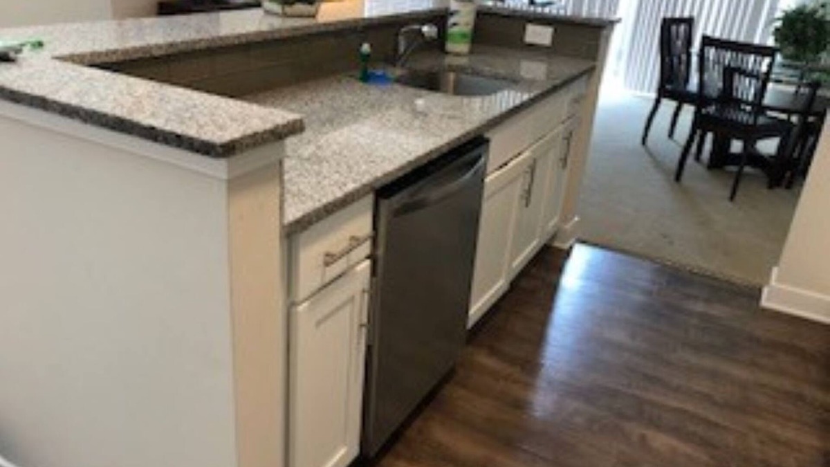 Schenectady Apartment | Safe and Secure Downtown location! Close to Proctors and Jay Street Market!