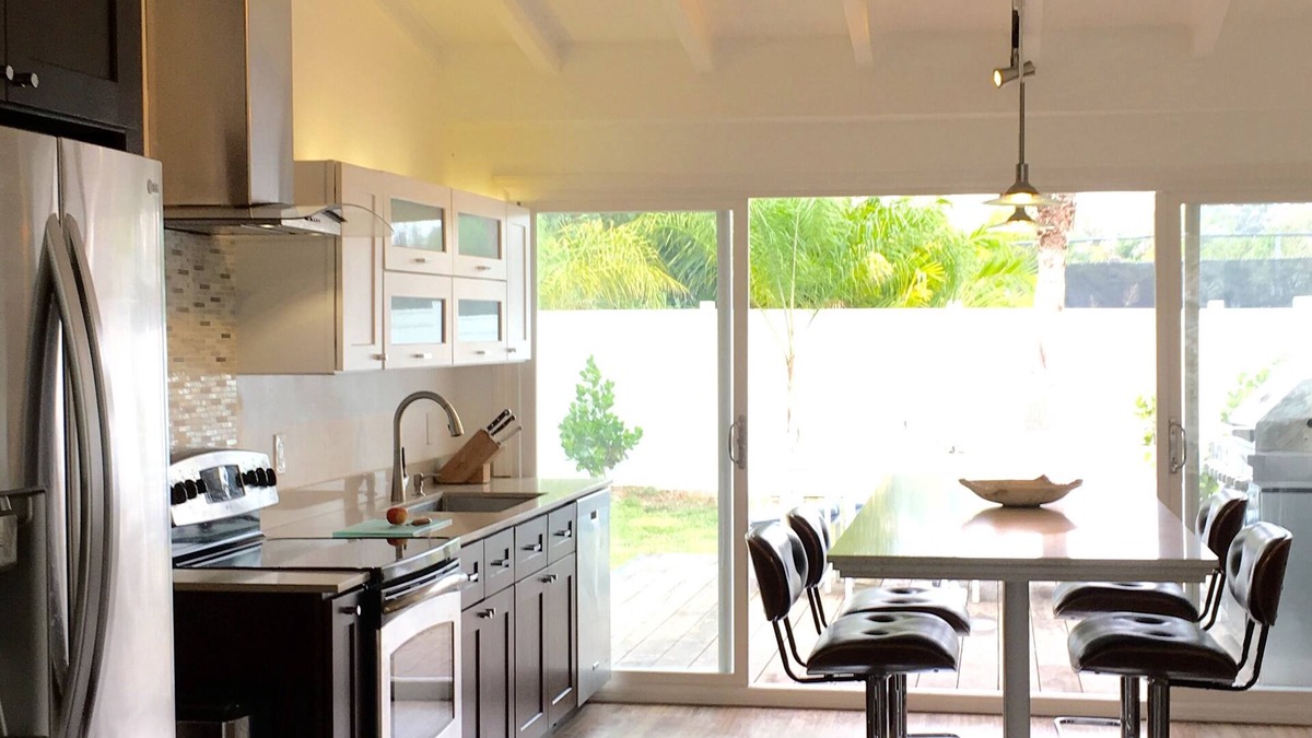 South Sarasota House | Safe Haven for you and your fur baby