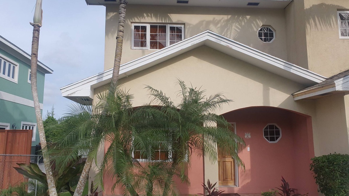 Nassau House | Safe, Serene & Spacious Gated Townhome, Pool