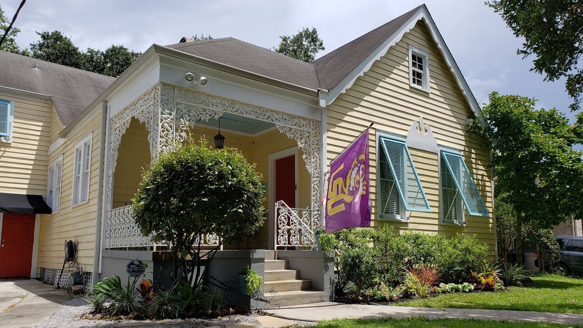 Gentilly Terrace House | Safe, Spacious, Parking, 3200 sq ft, 5 bedr, 4 baths, 7 beds