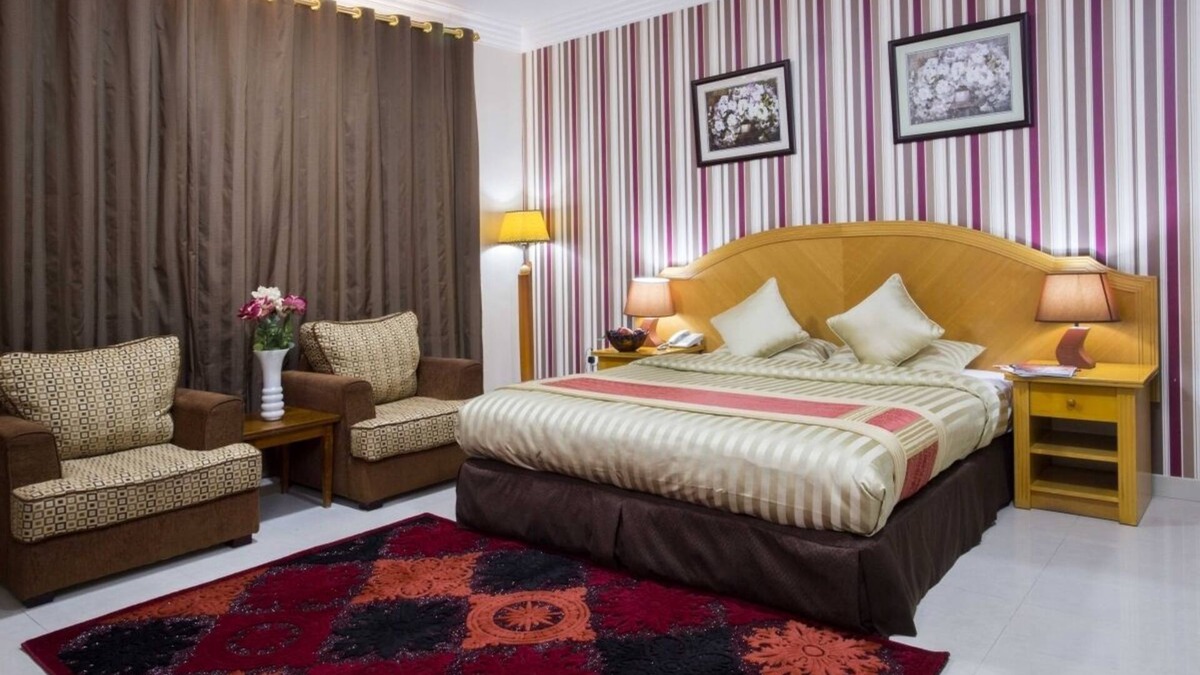 Al Khuwair Hotel | Safeer Plaza Hotel