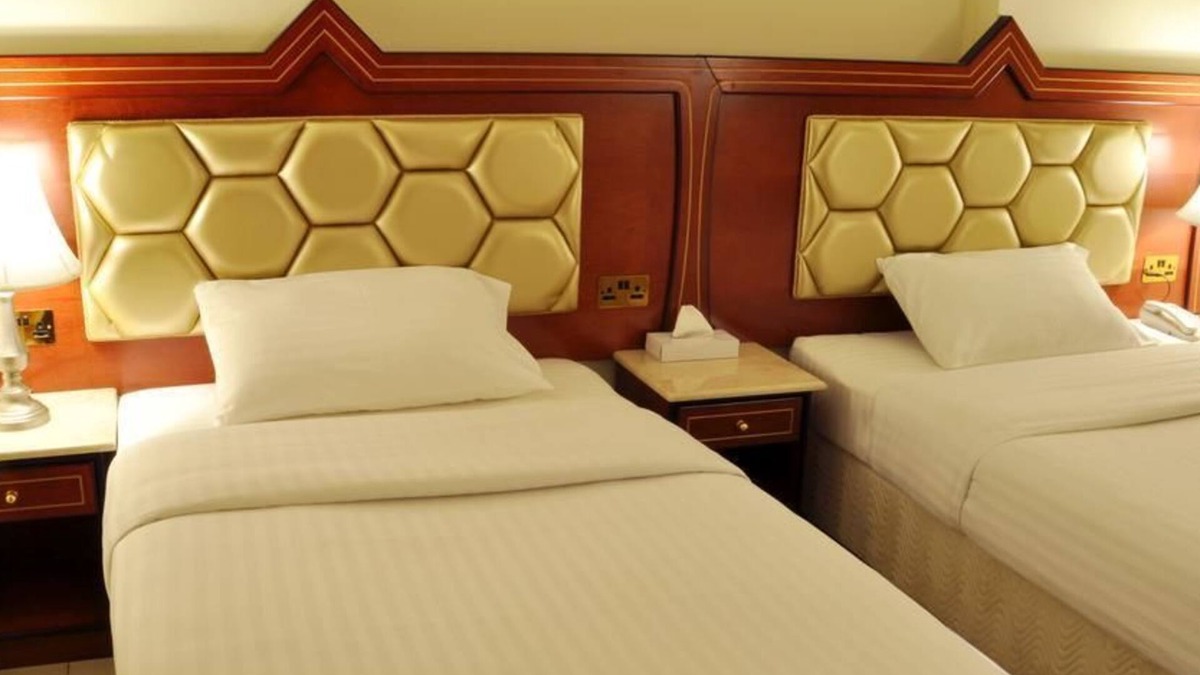 Al Muraqqabat Hotel | Saffron Hotel