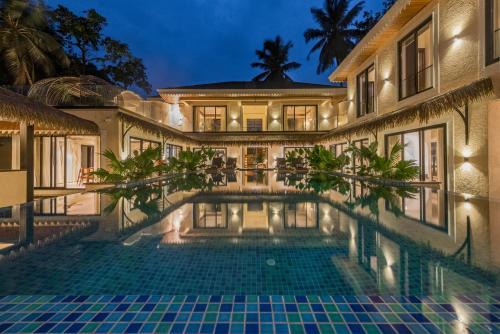 Varchi Ali Villa | SaffronStays Frangipani