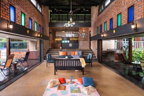 Gaulwadi Villa | SaffronStays Jharokha