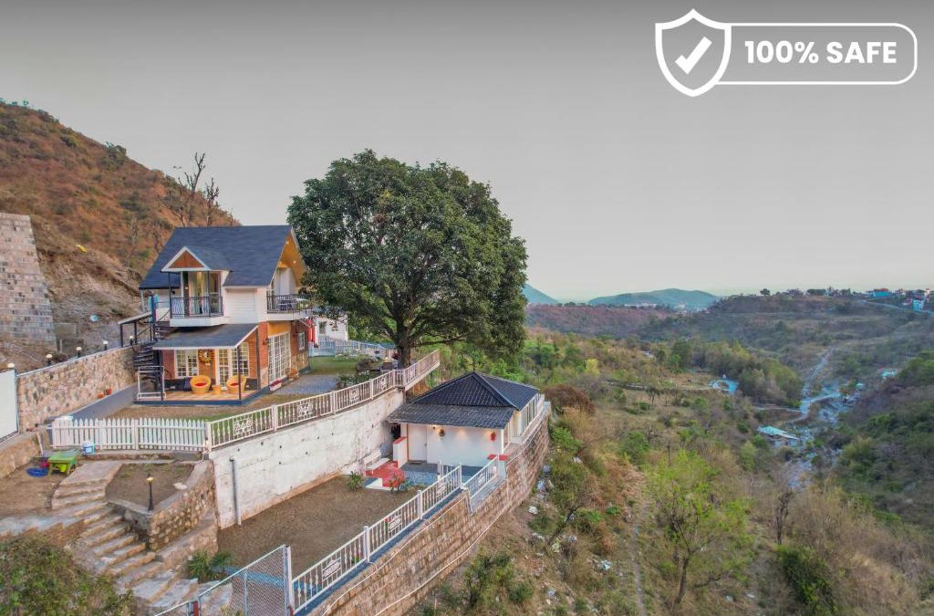Bullawala Villa | SaffronStays Woodpeckers Perch Villa, Dehradun
