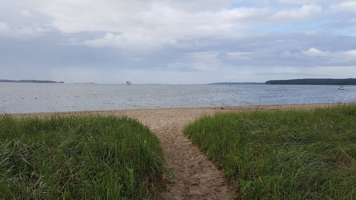 Sag Harbor Apartment | Sag Harbor Suite by the Beach