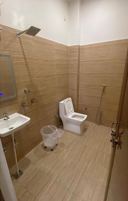 Mahmoorganj House | SAI GUEST HOUSE BANARAS RAILWAY STATION 2km from KASHI VISHWANATH