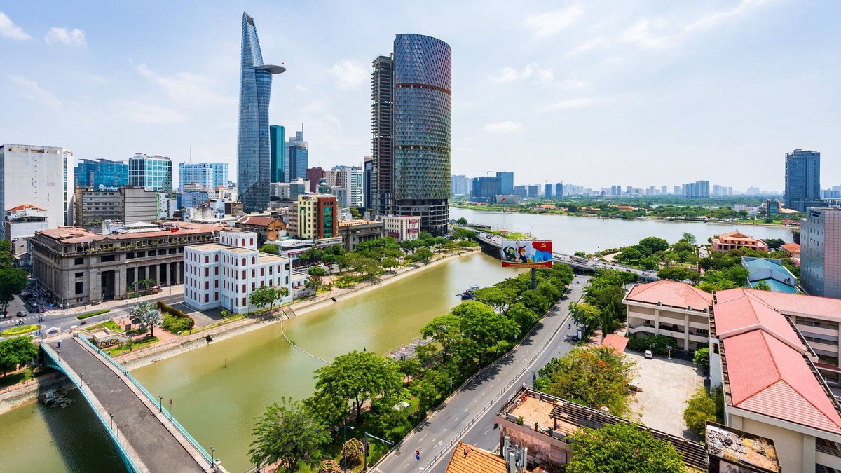 District 4 Apartment | Saigon Royal central