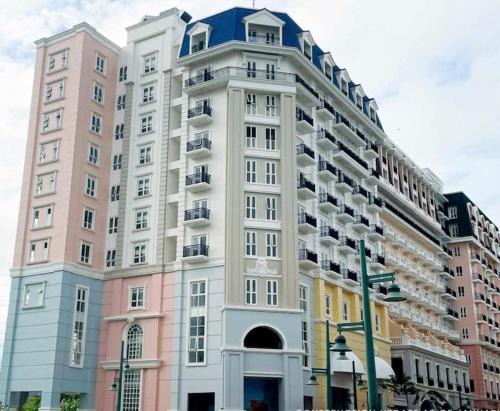Iloilo Apartment | Saint Honore Executive 1 Full bed, 1 Sofa bed 1 Pull out bed 2BR