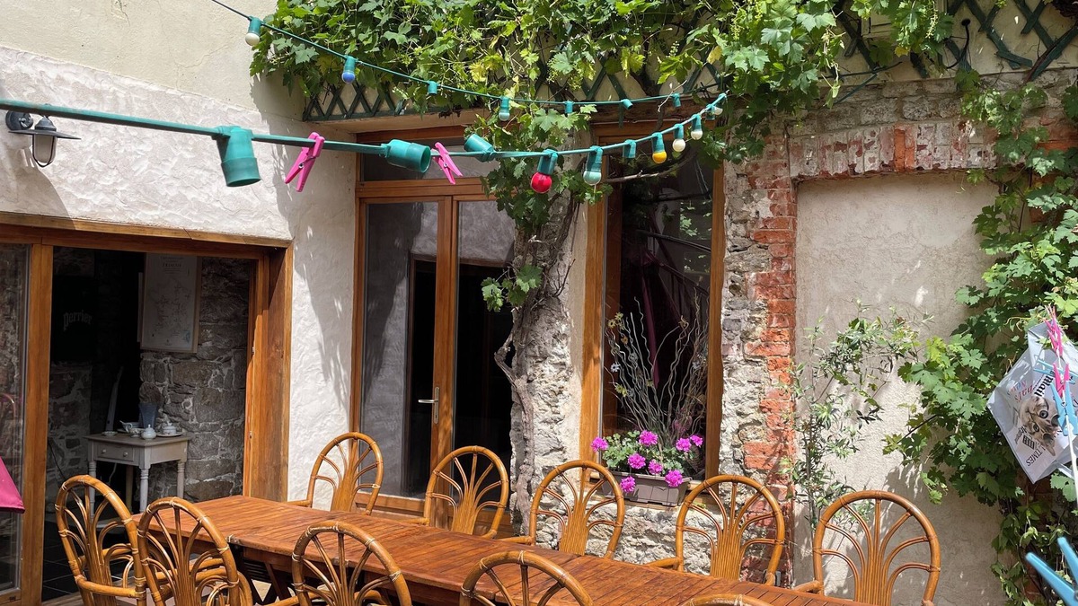 Saint-Servan House | SAINT MALO, NEAR SOLIDOR, QUIET 20-MINUTE WALK FROM INTRA MUROS