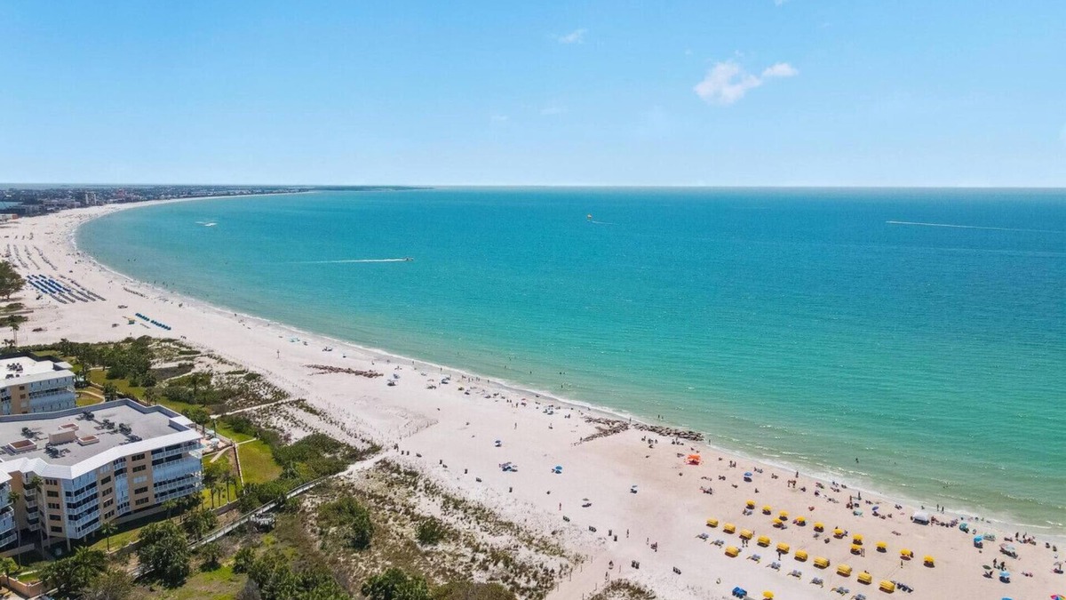 St. Pete Beach Apartment | Sala Suite 1! Monday & Thursday Fall Promo! Pet Friendly, Walk to Beach!