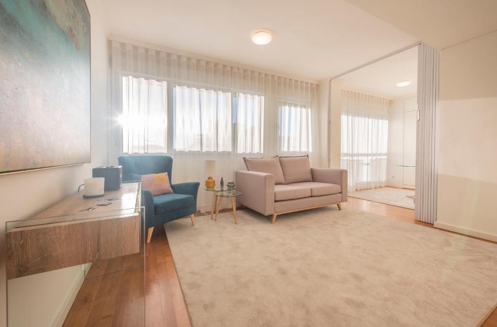 Sao Jorge de Arroios Apartment | Saldanha Executive Apartment by The Portuguese Butler