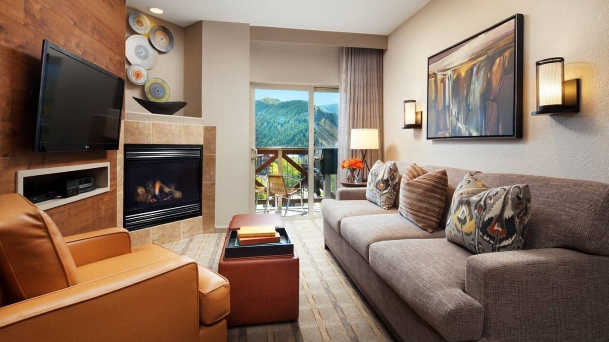 Avon Hotel | SALE! Thanksgiving in Sheraton Mountain Vista - 1 BR with kitchenet.