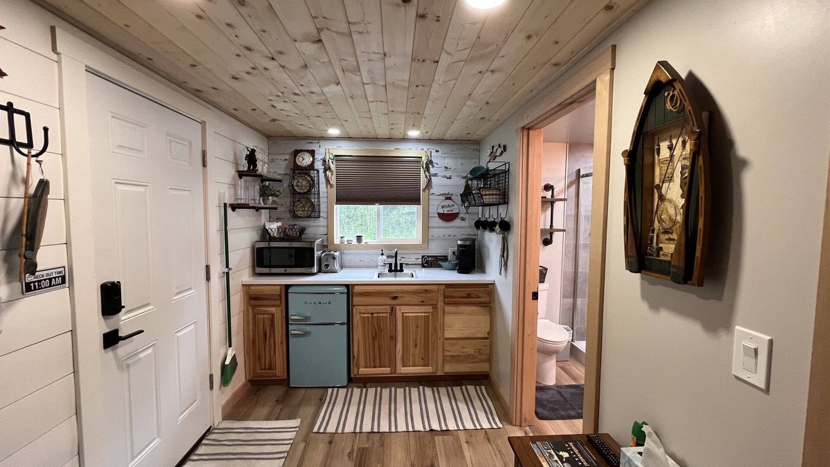Funny River Apartment | Salmon Cove at Catch’em AK
