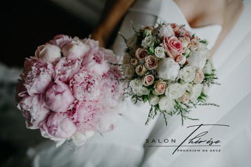 Kravare Apartment | salon Thérése