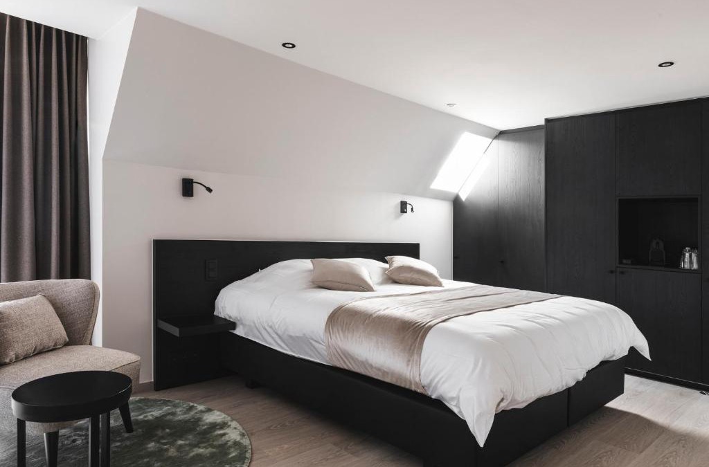 Zedelgem Bed & Breakfast | Salons Denotter