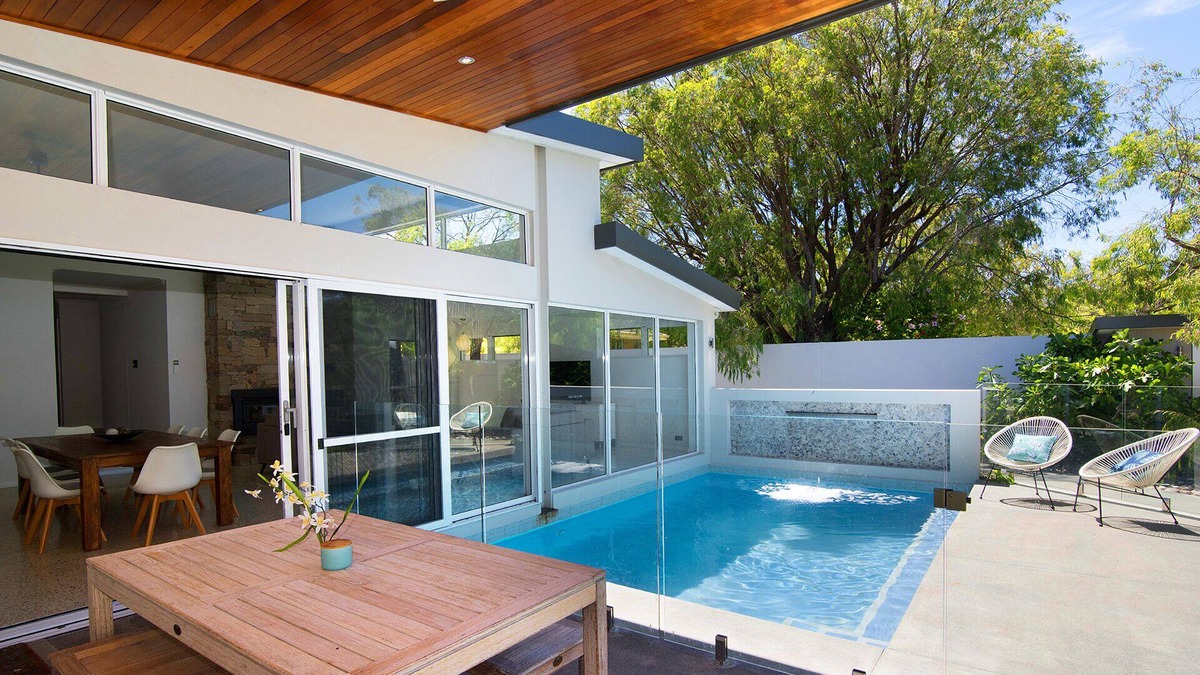 Broadwater House | SALT - Luxury Oceanside Oasis