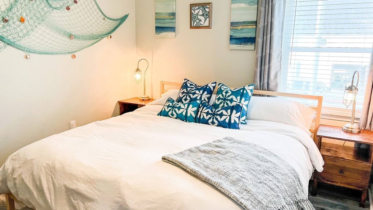 Surfside Beach House | Salt & Solitude Beach Cottage 4 Blocks From the Ocean