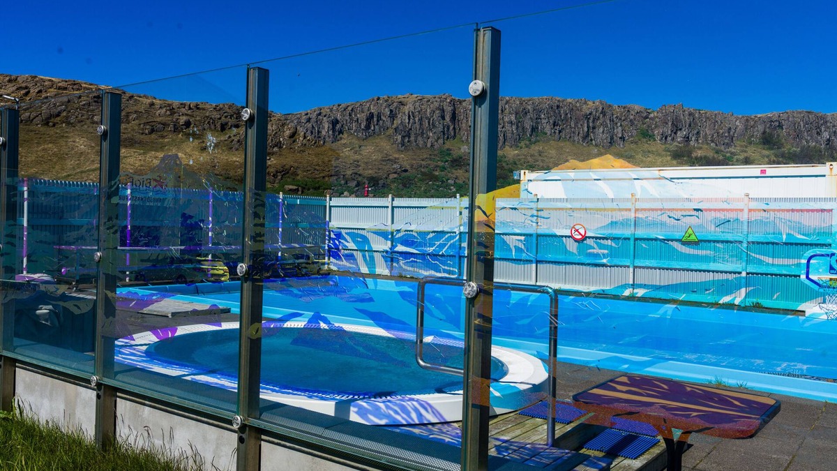 Skagastrond House | Salthús Guesthouse