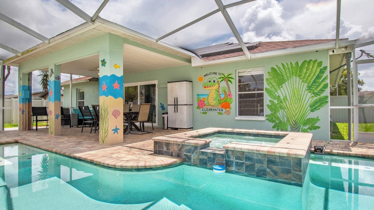 Clearwater House | SaltyLux16 Heated Saltwater Pool/Near Beach/Island