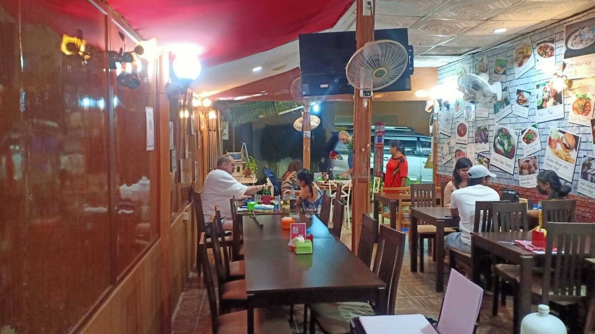 Kathu House | "sam's Indian Restaurant, Serves Succulent & Vigorous Indian Cuisine at Kamala'
