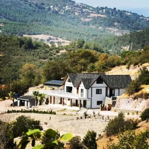 Sindirgi House | Saman Evim Çiftliği
