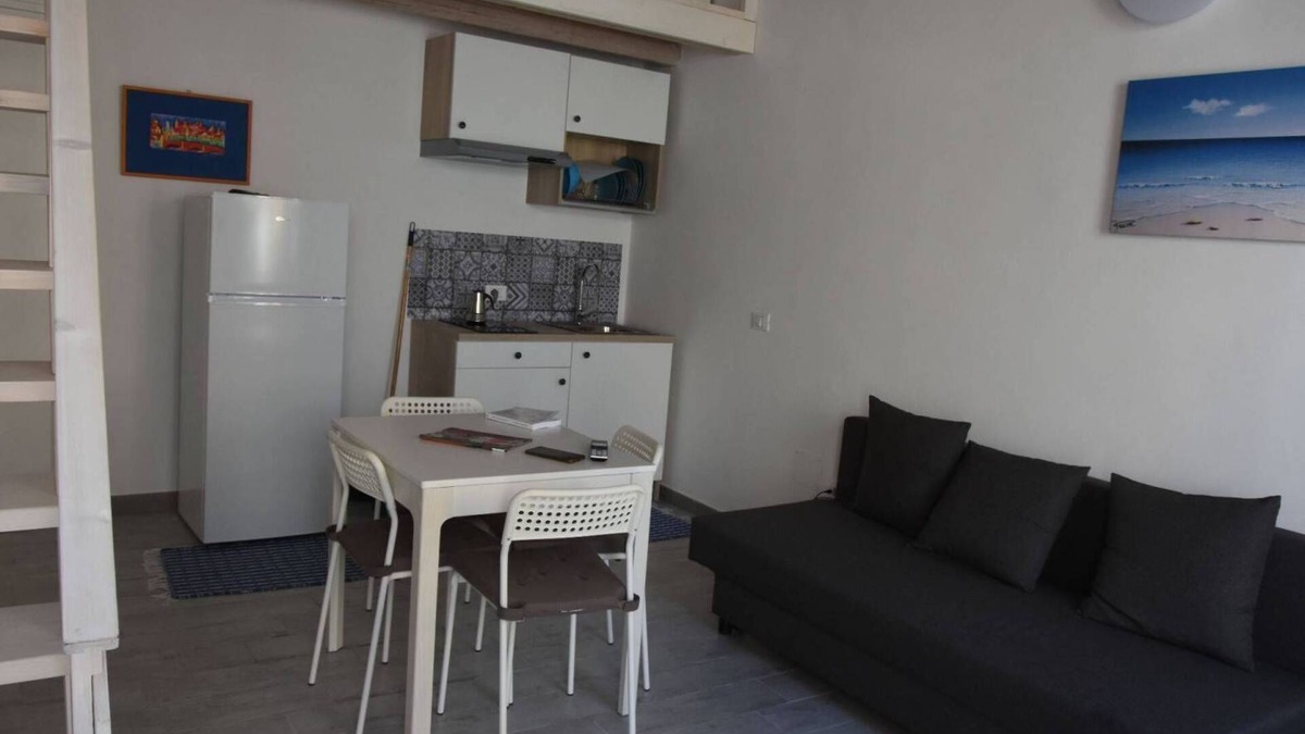Ustica Apartment | Samuel House