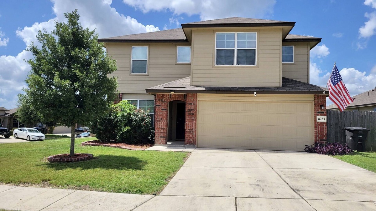 Solana Ridge House | San Antonio home near BMT, Riverwalk, Alamo, and Sea World