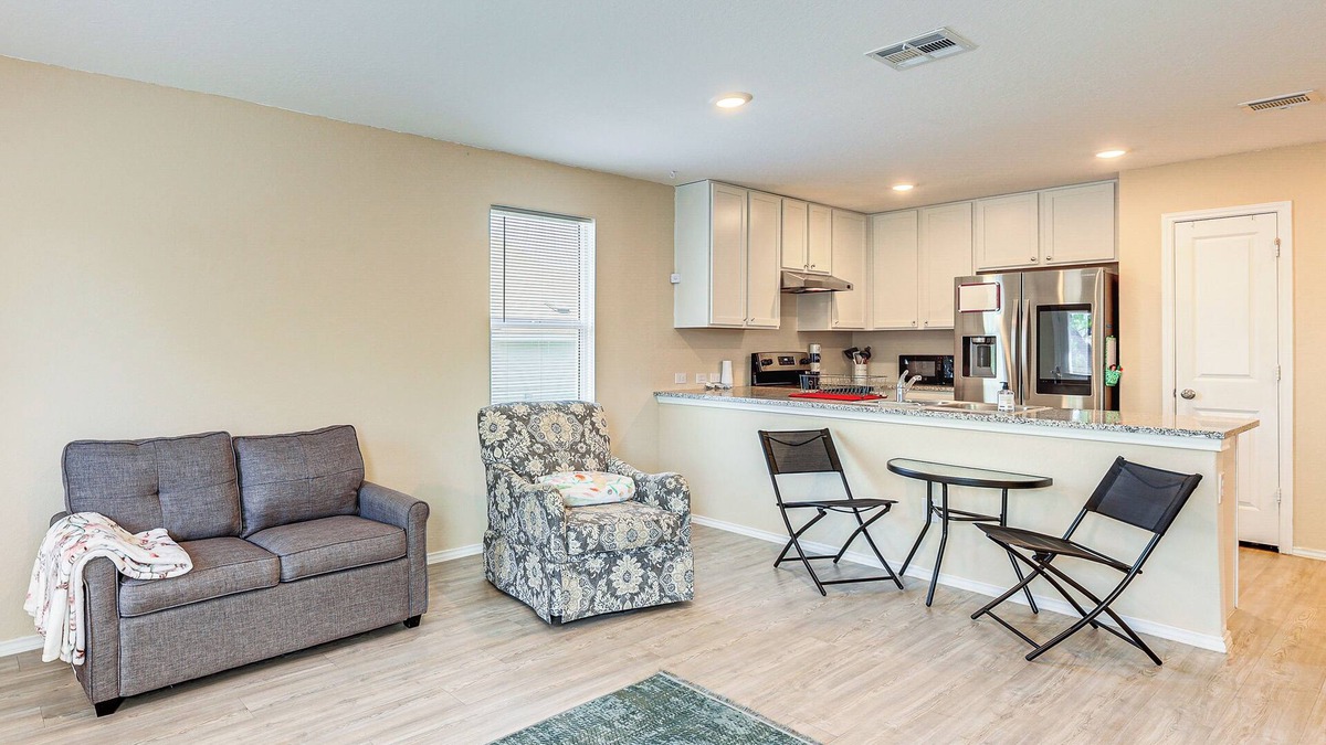 Southside House | San Antonio Vacation Rental: 3 Mi to Lackland AFB