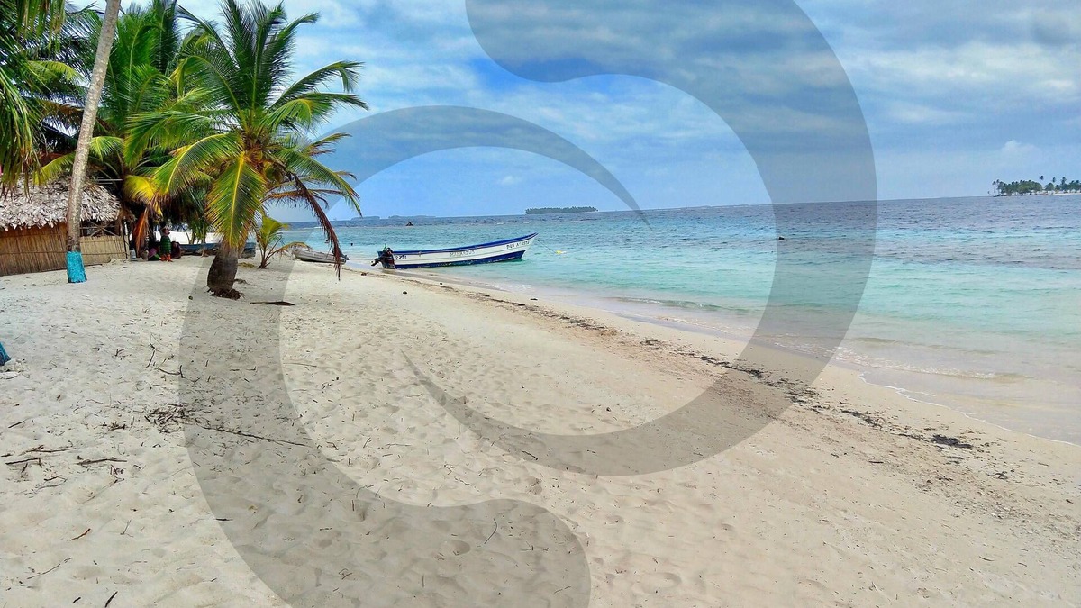 Carti Tupile Cabin | San Blas Private Beach Cabin