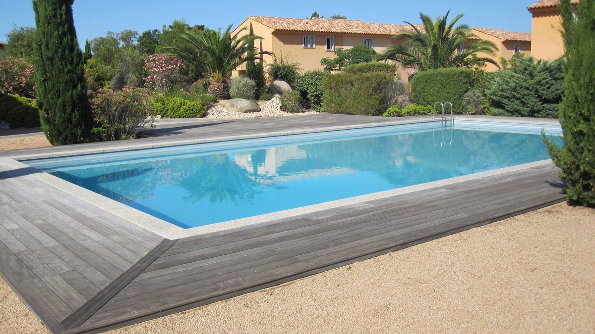 Lecci Villa | San Cipriano (St Cyprien) 6 pers conditioned villa, in residence