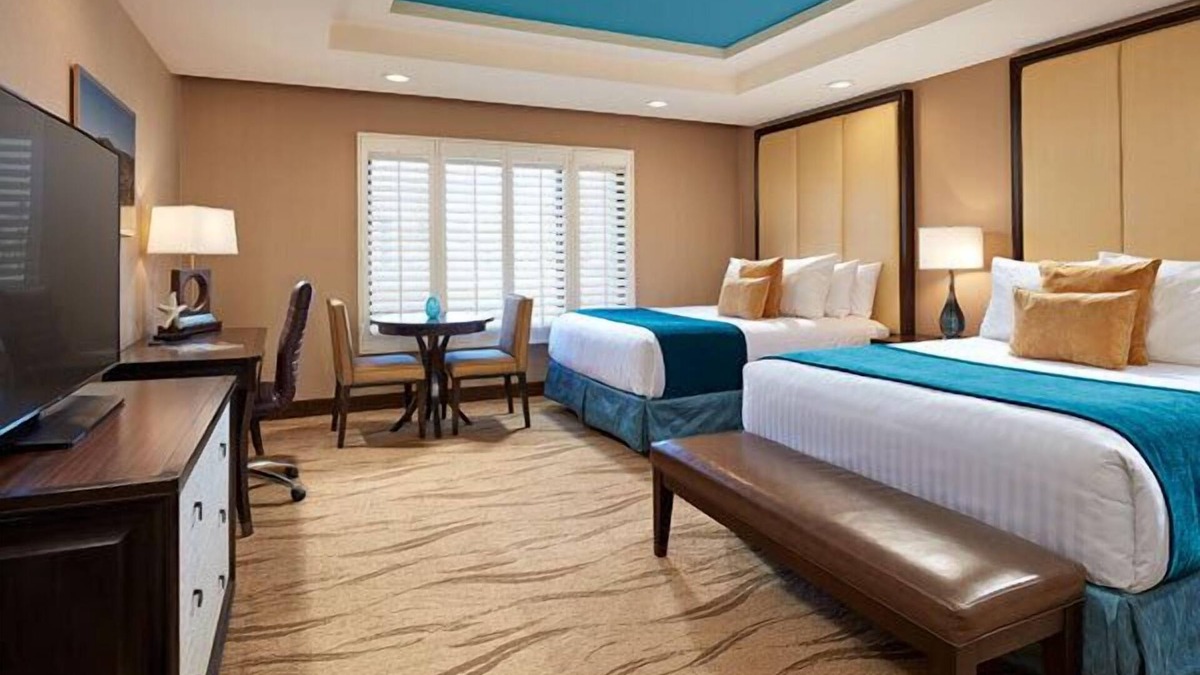 Village of La Jolla Hotel | San Diego Getaway! Pet-friendly Unit! A quick drive to SeaWorld San Diego!